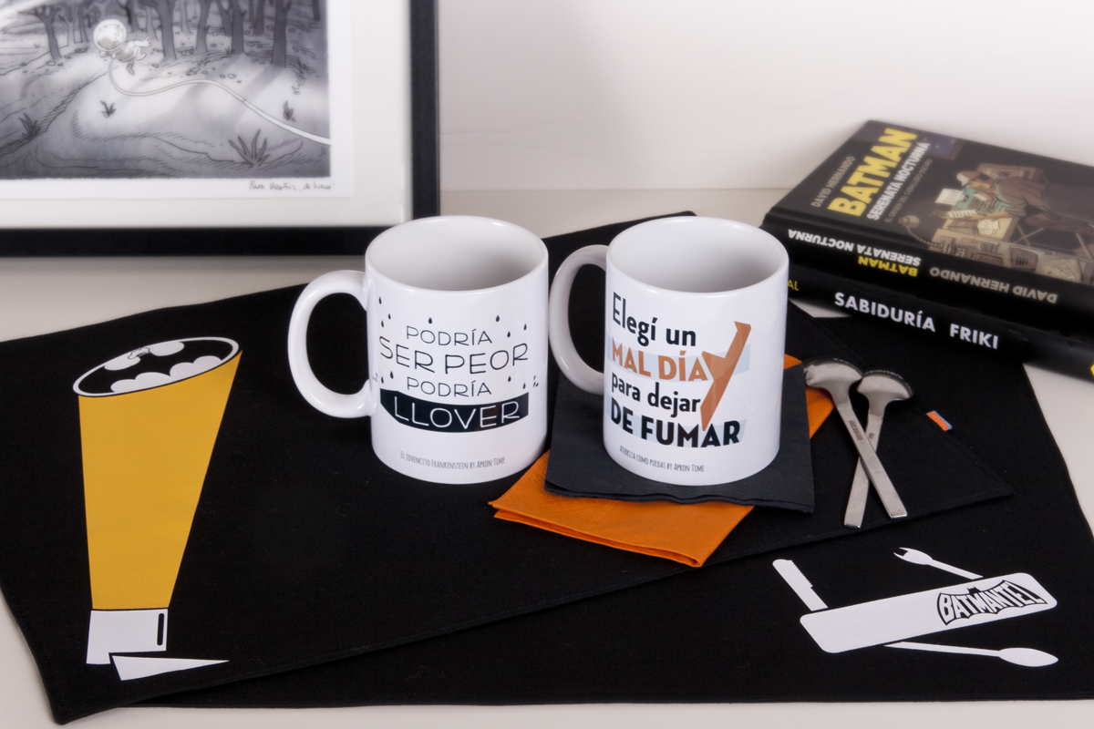 ApronTime's tweet photo. La unión hace la fuerza. Los packs de regalo de #ApronTime https://t.co/vsY3QbU8fl #regalos #cine #geek #descuentos https://t.co/7KvvIjsPvG