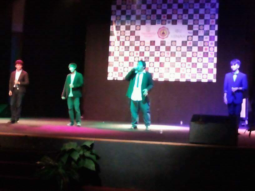 Ini salah satu foto waktu kami on stage^^