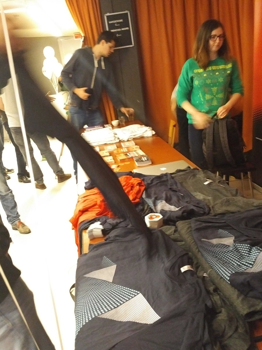 lmarsden's tweet image. #Flocker tshirts are going like hot cakes at #softwarecircus - also, we have ladies sizes!