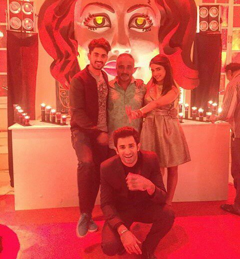 KunjTwinkle's tweet photo. https://t.co/6lmmGNcXq2
