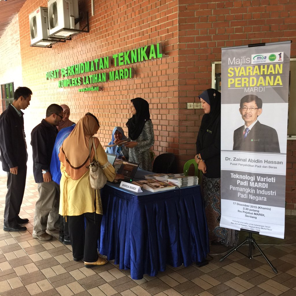 mardimalaysia's tweet photo. Jom hadir! Majlis Syarahan Perdana oleh Dr @zaihas58 - Teknologi Varieti Padi MARDI #kedaulatanmakanan #foodsafety https://t.co/yZcdgnrwQp
