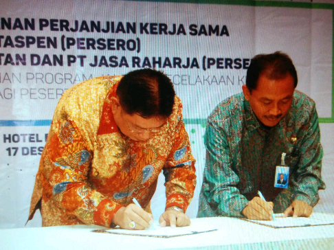 pt_jasaraharja's tweet photo. Jasa Raharja&amp;PT Taspen teken kerjasama sinergi pelayanan program jaminan kecelakaan lalu lintas bagi peserta Taspen https://t.co/V6Pa8RsvR0