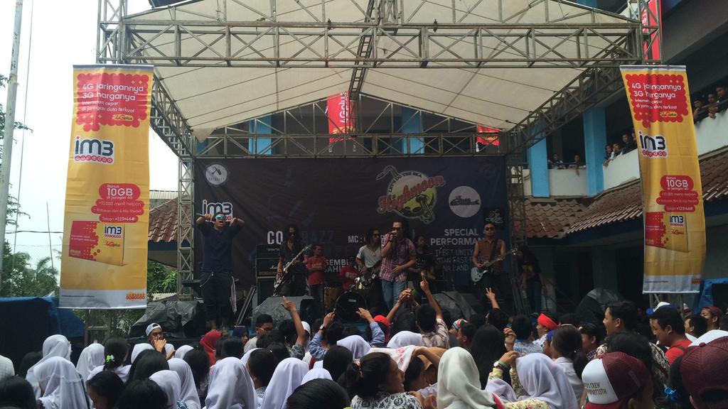 The Ikan Bakars tweet media