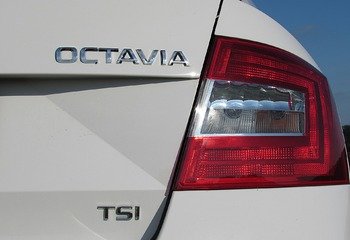 Hyundai Solaris стал самым популярным автомобилем в Москве в 2015 году https://t.co/0Y7wR9v3do