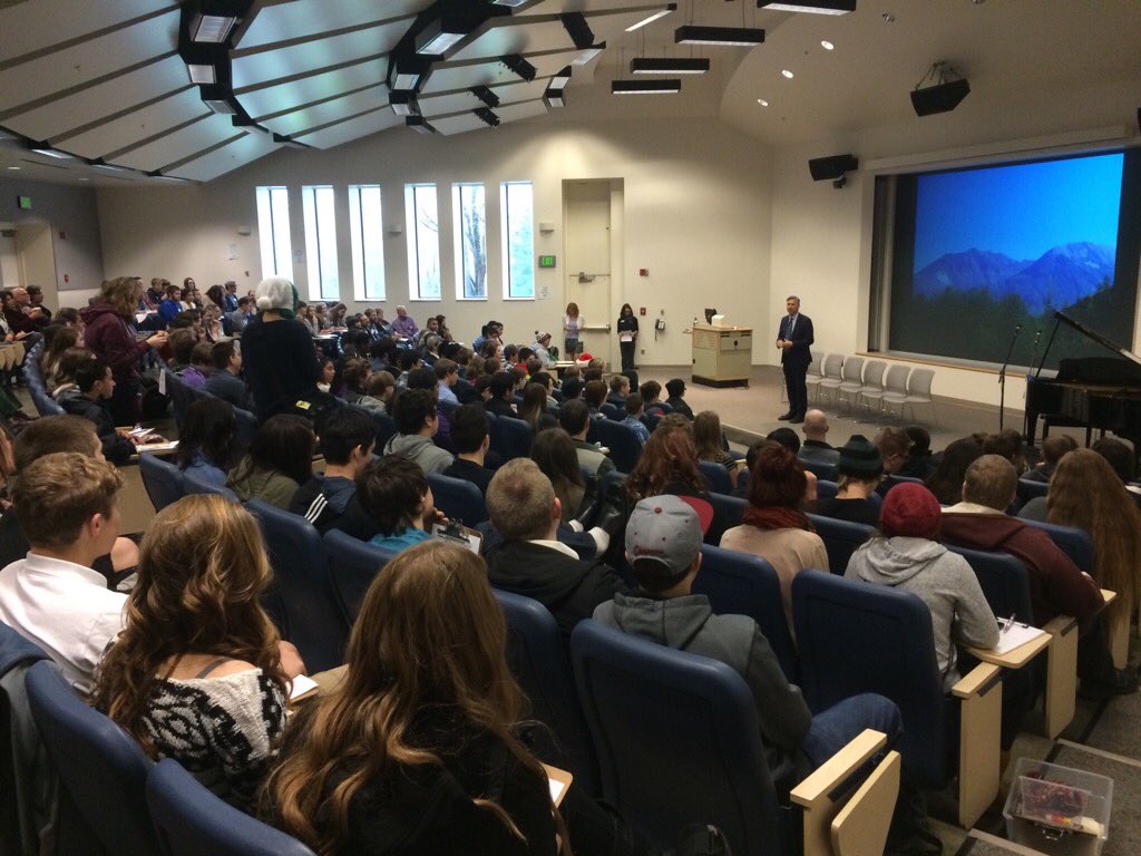 iTechPrep's tweet photo. iTech students attend the Mount St. Helens EcoResearch summit. #iTechPrep #VPSSuccess https://t.co/i7RMja5TLT