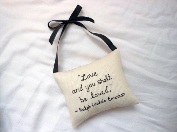 Klmat_Eng's tweet image. "Love and you shall be loved." - Ralph Waldo Emerson

عندما تحُب فسوف تكون محبوباً-رالف والدو إمرسون