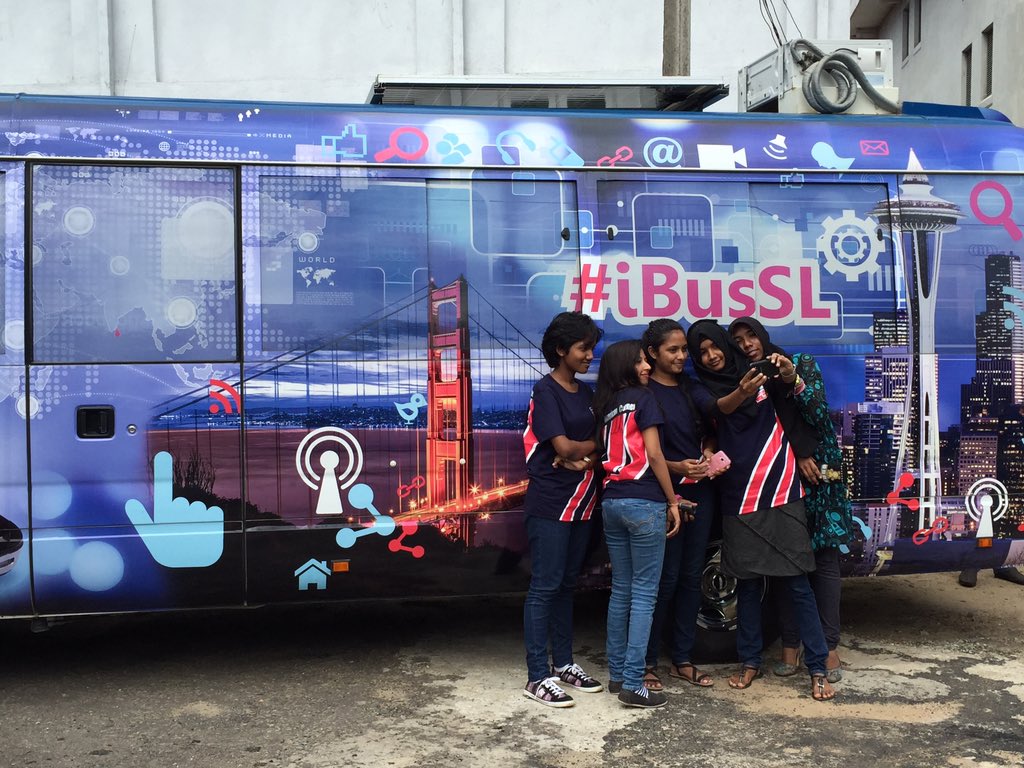 BuduMalli's tweet photo. It's #Selfie time: Kandy #Youth forum members had their monthly meetup inside the #iBusSL today. #Kandy #SriLanka https://t.co/XGKIWkN2ax