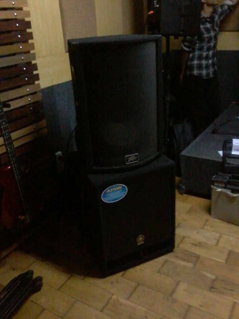 Sexen sekarang punya sound system 😆😆😆