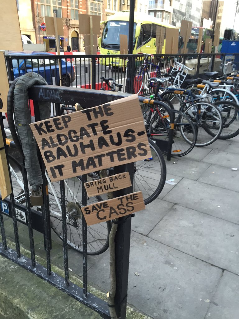 peterliversidge's tweet photo. . @occupythecass #savethecass @MattsGallery @PeterFoolen @borthwickben @_TheWhitechapel @Beathhigh @BobandRoberta https://t.co/rHP0o65ryA