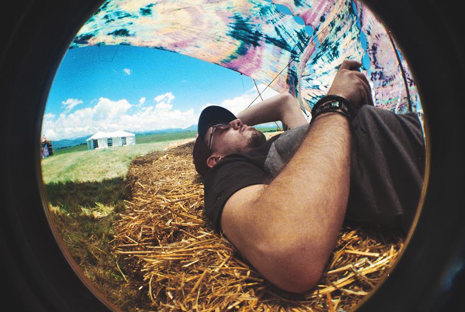 Best moment at #SmokingDragon - the music, the vibe and the hippy-chill-out tent. <a href="/TheFussZA/">The Fuss</a> #WeAreTheFuss