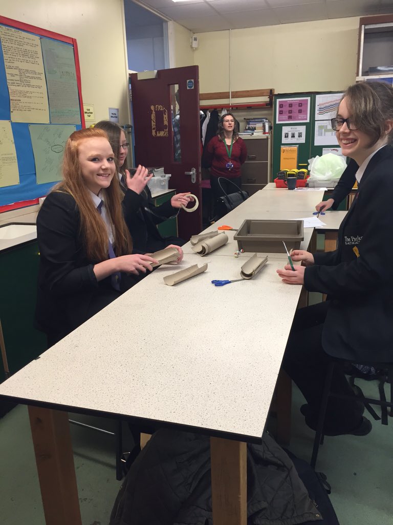 EParkerScience's tweet photo. #9Phys and #ASPhys working together in a #STEM activity designing a transport system. #DaventrySchoolsMatter https://t.co/FVfU9CiCO2