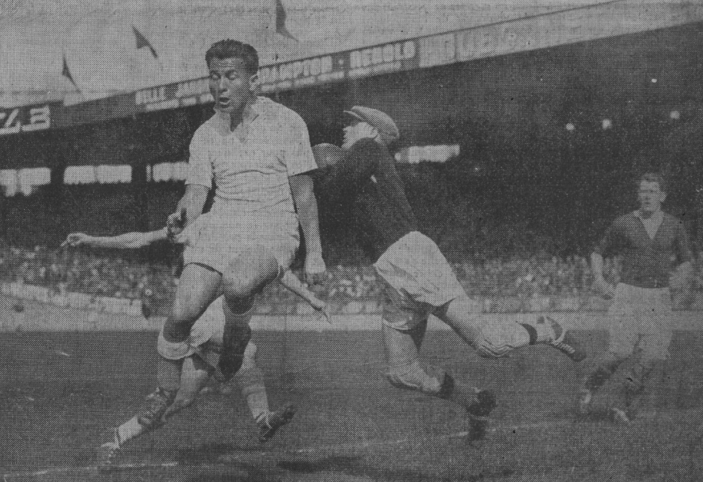 1938 : Finale de la coupe de France, <a href="/OM_Officiel/">Olympique de Marseille</a> - <a href="/FCMetz_officieI/">FC Metz Officiel</a> 2-1 #Metz #Marseille <a href="/AntiqueFootball/">The Antique Football</a>
