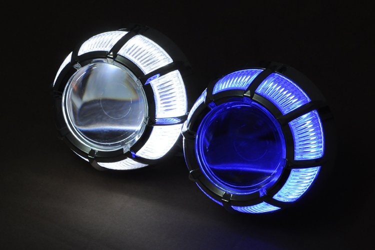 AutoNew16's tweet image. Биксеноновые линзы AES Q5 с ангельскими глазками
Подробнее на autonew16.ru/item/12528-bik…