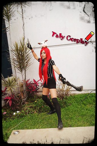 @GrellKawai 
Katarina Carta Roja
#LeagueofLegends