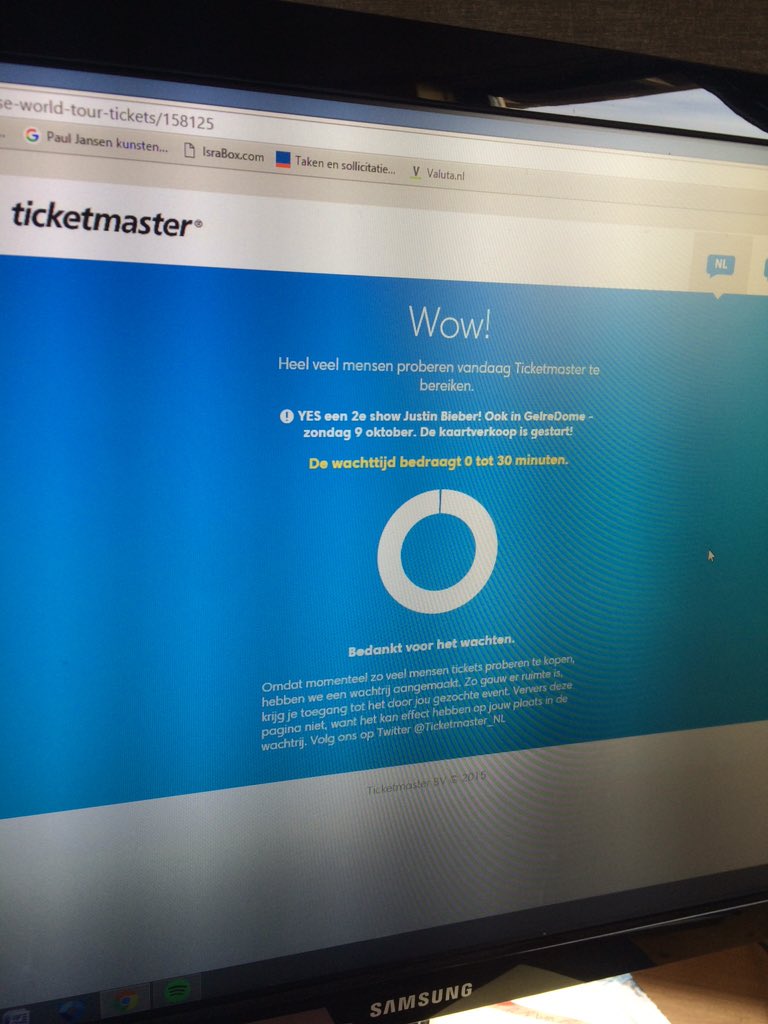 _IsaJansen's tweet photo. @Ticketmaster_NL IK STA AL 50 MINUTEN HIER TE WACHTEN!? https://t.co/8FV1P7kBGM
