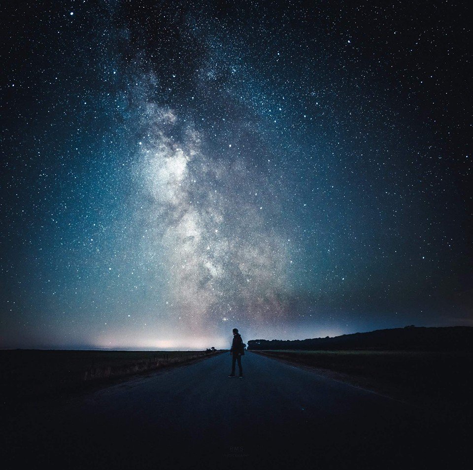 MyClothesTeen's tweet photo. "When you fall asleep tonight. Just remember that we lay under the same star." https://t.co/8Pqp7Cib33