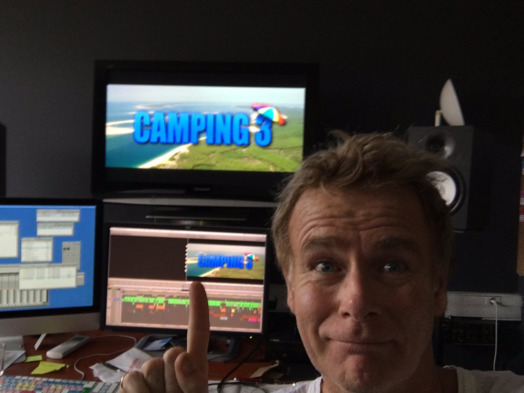 dubosc_franck's tweet photo. Au montage de Camping 3 !😋 https://t.co/yCC3ikewSA