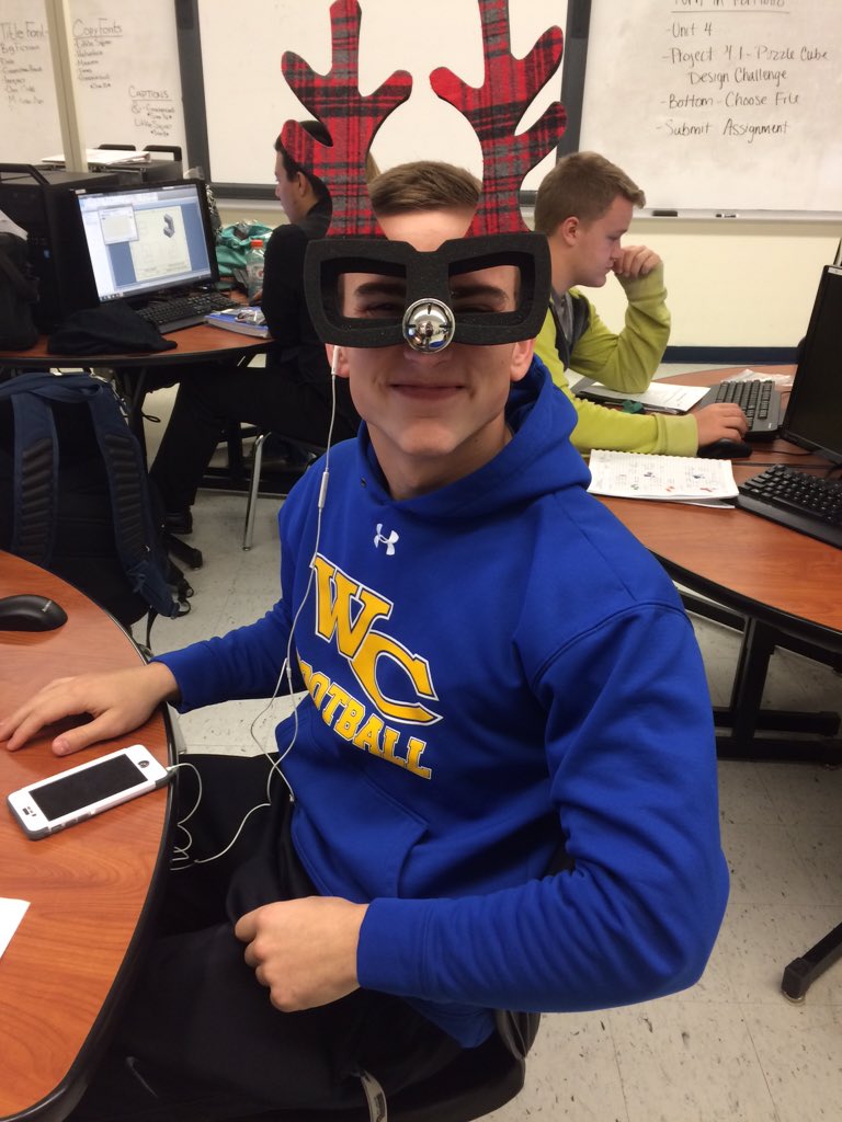 WCYearbookTweet's tweet photo. "It's a BUCK...heit" π *ba dum tis* #OnceAtWC @dmcteaches https://t.co/CMYkuVeBIl