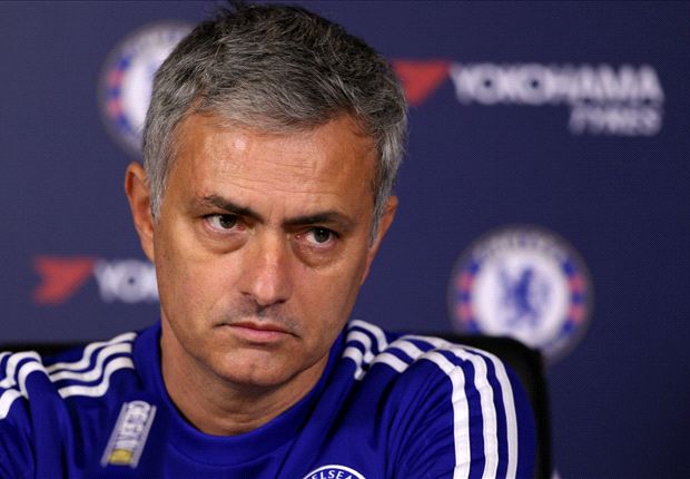 afrodija_'s tweet photo. BREAKING NEWS: Jose Mourinho 'sacked by Chelsea https://t.co/RvOjLbJjn4 https://t.co/6C7Nm9JmyC