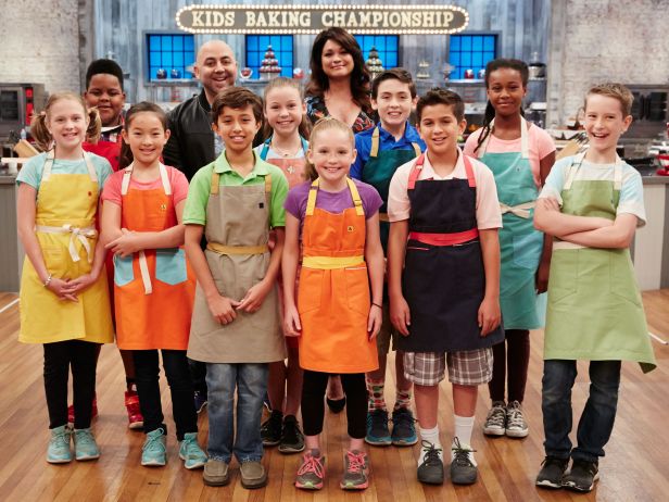 FoodNetwork's tweet photo. Kids #BakingChampionship is back! Get the scoop on Season 2, beginning January 4th at 8|7c: https://t.co/vNnkWHVPOT. https://t.co/H8lcNSv3V3