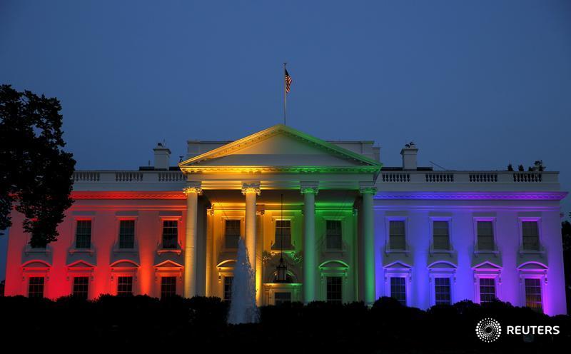 ReutersTech's tweet photo. PHOTOS: What were the top Google searches of 2015? https://t.co/LvKKplMvm8 https://t.co/ProuLBJWEK