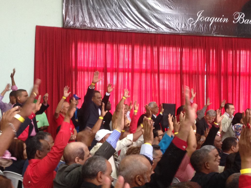 JuanCRoaL's tweet photo. Buenos días @PartidoPRSC he aquí #LaNuevaMayoria @QuiqueAntun @luisabinader @chichibelliard @JuventudPRM @CDN37 #QAP https://t.co/XIj0maUWc9