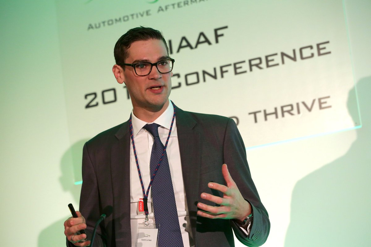 IAAF_Ltd's tweet photo. Quentin Le Hetet from GIPA has begun the proceedings, providing key tips for the independent aftermarket #IAAF2015 https://t.co/OGWYS0Gp96