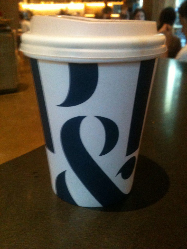 JohnPatrick_101's tweet photo. @pabloandrustys Thank to Douglas for looking after me this afternoon #CoolKidsDoCaffeine #PabloandRustys #Coffee https://t.co/fh063ZV7jU