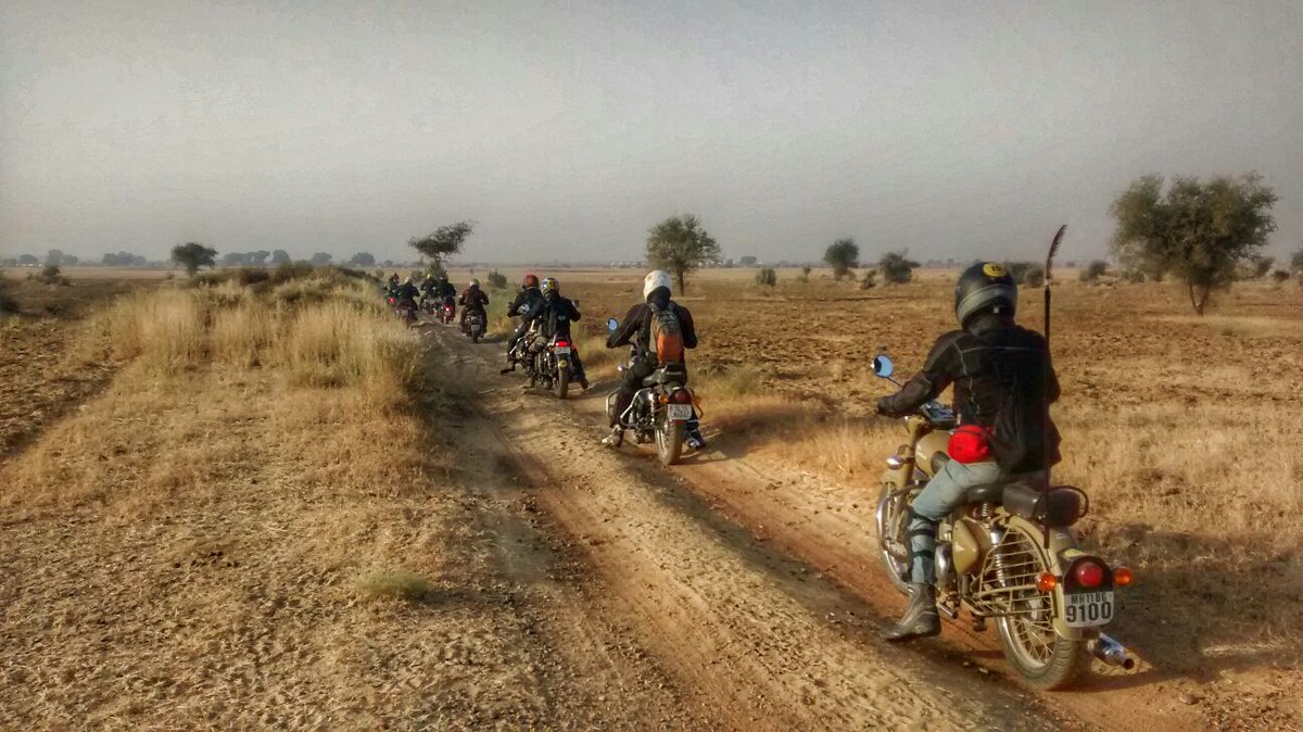 BikeWale's tweet photo. #TOR2015 @royalenfield Today's ride involves a mix of off-road and tarmac towards Barner. https://t.co/Djn6CqKbgp