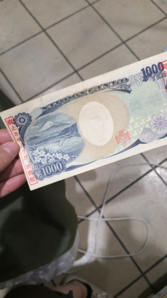 こういう自己中な行動やめろや！税金が余計にかかるんやぞ！(´・ω・｀)