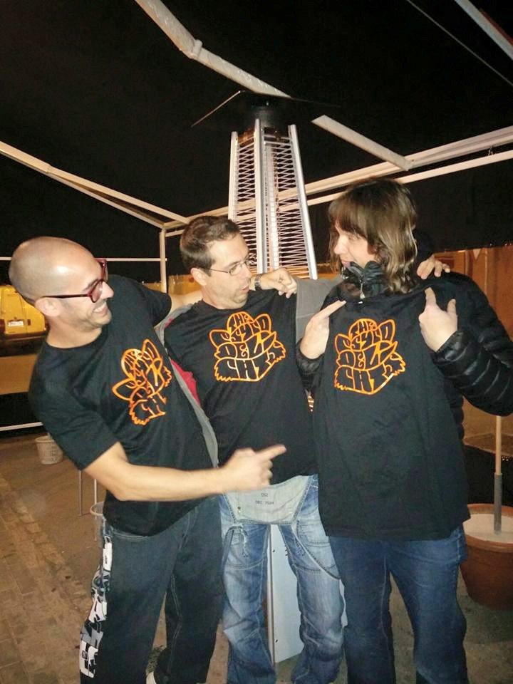 psycodelicats's tweet photo. Nuevas camisetas @psycodelicats !!
New t-shirts @psycodelicats !!
#tshirts #psycodelicats #vol1 #trend #cool https://t.co/BuThrqm5L8