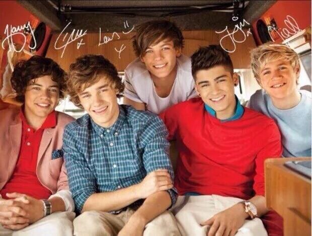 0000Dir's tweet photo. 脱退してもOne Directionにおった時のように、祝いたい💕
Zaynの誕生日までに1102RT目指す！
ほんとに、達成したい！
#Zayn
#RTした人全員フォロー！
#VideoMTV2015 One Direction https://t.co/b7LYbXGGzF