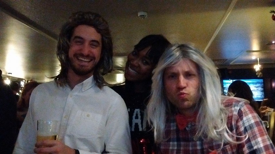 VanAtRocket's tweet image. #rocketaroundthechristmastree 
Rocket - the glam rock band