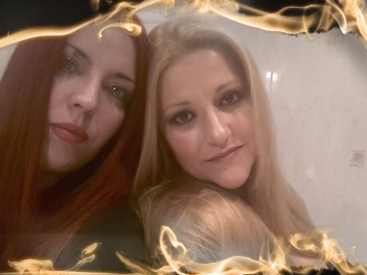 Vampireva83's tweet image. Ξαδερφούλεςςςς &amp;lt;3