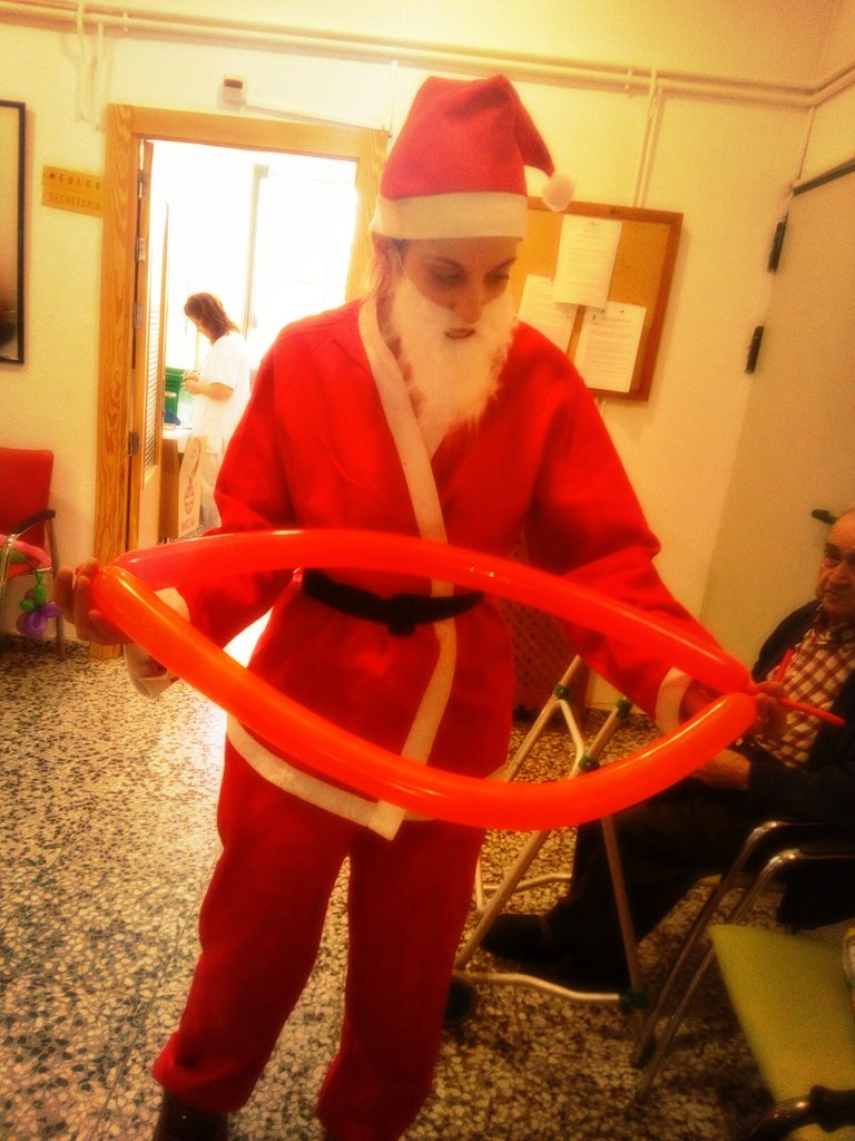 InFuRiABoOmBoOm's tweet photo. Gracias por regalarme vuestro cariño y vuestras sonrrisas... os echare de menos #abuelit@s #ResidenciaDeAncianos https://t.co/BlHK4LJT6W
