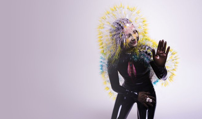 pitchfork's tweet photo. Listen to @bjork dissect her song "Stonemilker" on the @SongExploder podcast https://t.co/YToIfVvW5s https://t.co/kBETdOA7ke