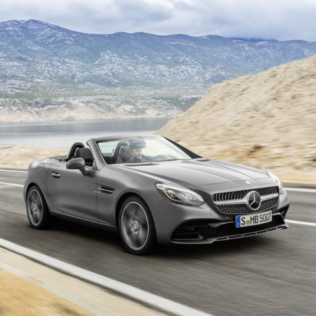#Video: #MercedesBenz unveils new #SLC ow.ly/W1bM2 #SLC300 #SLC43 #automotive #convertible