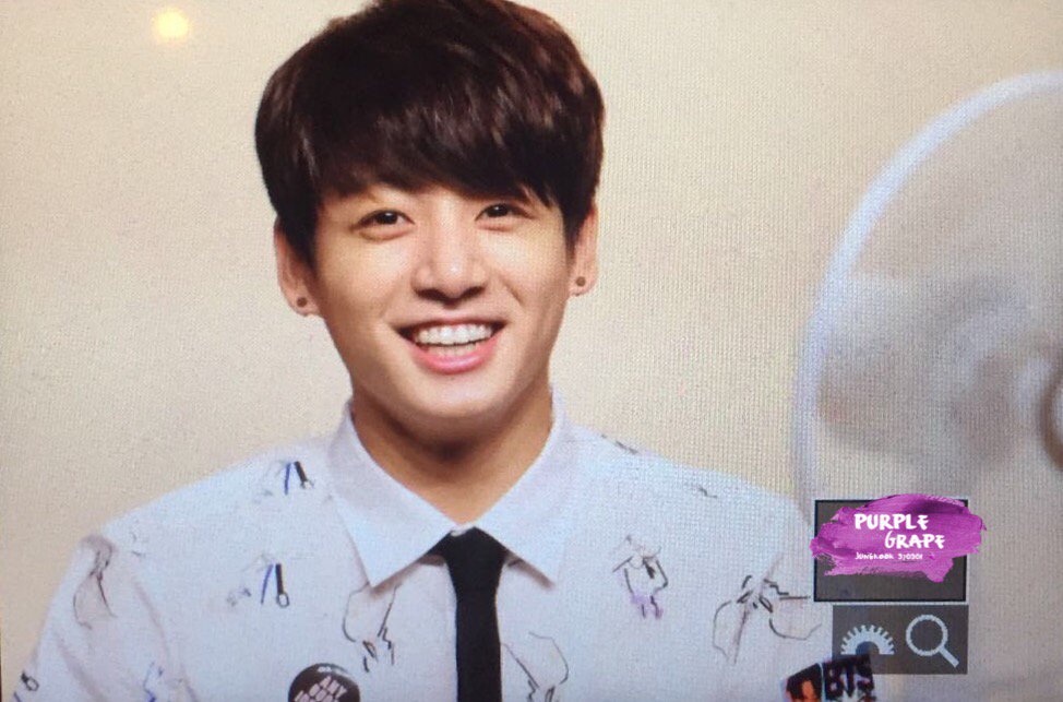purplegrape0901's tweet photo. 151217 Coex
#방탄소년단 #정국 #Jungkook @BTS_twt https://t.co/twHB8LG5r4