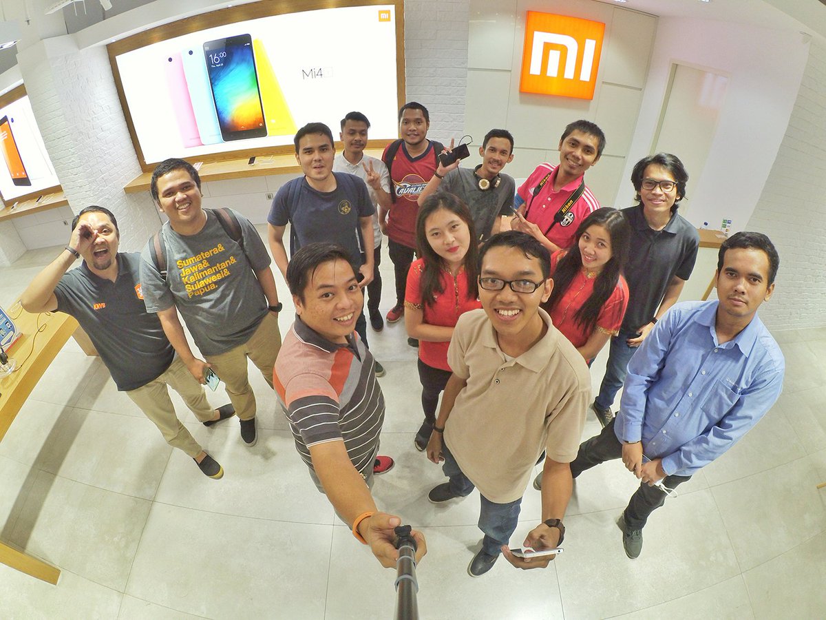 XiaomiIndonesia's tweet photo. Hai Mi Fans, gabung sama kita yuk besok di Grand Opening #MiHome-Pondok Indah Mall, North Sky Walk lt. 2 Jam 14:00 https://t.co/8yGYYWL9vF