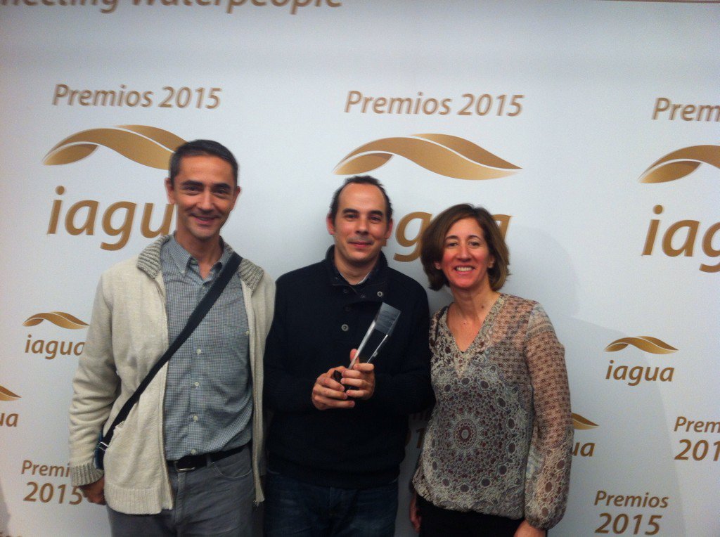 jcponline's tweet photo. .@jmnadie faltabas tú #PremiosiAgua cc @Alberto_Guijarr @belengara https://t.co/4YBXRcyMKY