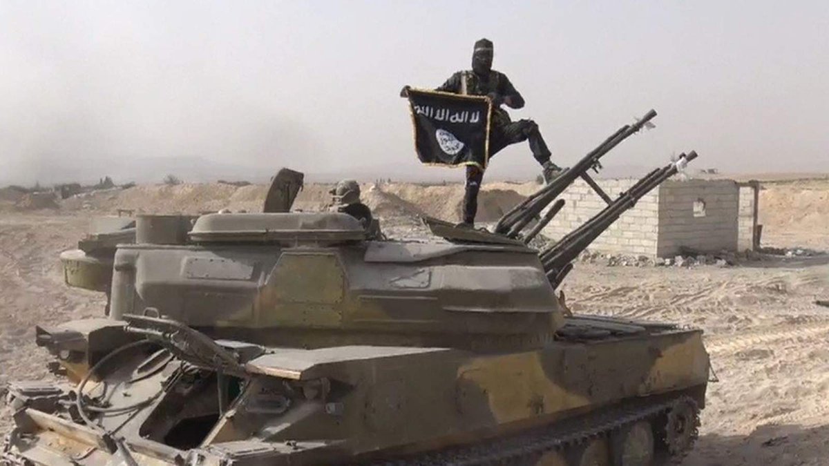 SkyNews's tweet photo. Countries urged to "move vigorously and decisively to cut flow of funds" to Islamic State https://t.co/hbV9EpVDrB https://t.co/ghAPuBm3p9