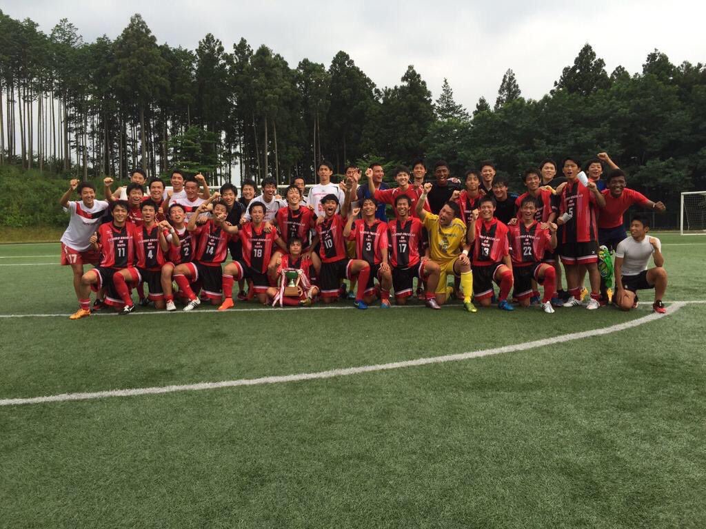YCH_66's tweet photo. ありがとう高校サッカー。3年間はとても短かった https://t.co/VDMGckdOh2