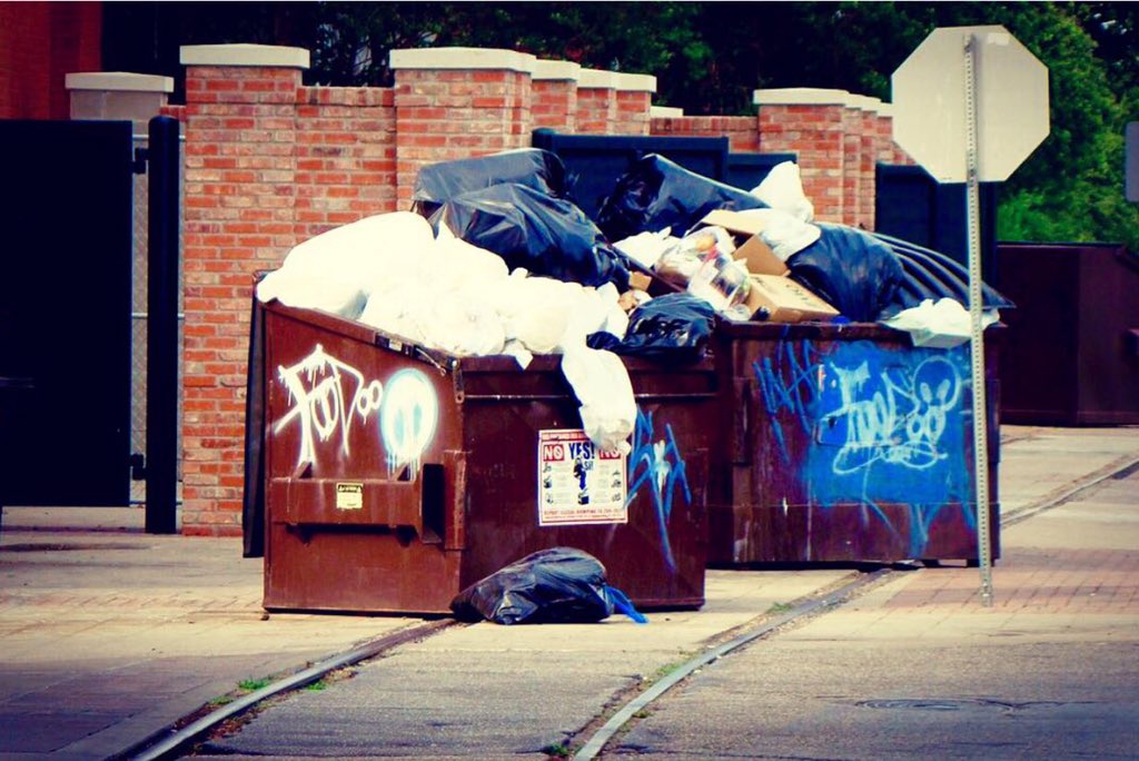 7AlanNelson's tweet photo. Train to FooDoo set. #actorslife #filmmaking #cinema #indiefilm #art #photo #movie #Texas #movie #garbagebeauty https://t.co/eQZREueqXt