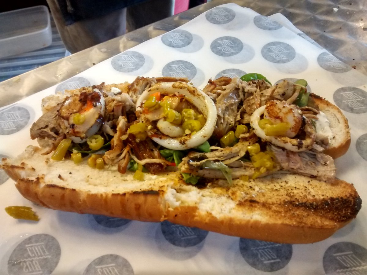 AdamPeardon's tweet image. Well this has to be the tastiest sandwich that's ever been in mouth! The Sub-Marine from @SubCultSubs