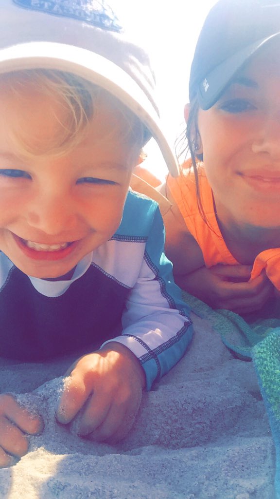BrooklynMoll's tweet photo. Happy 3rd bday to my fave guy out there 💞👶🏼🎉 #ellisk https://t.co/MSoaV0nfPM