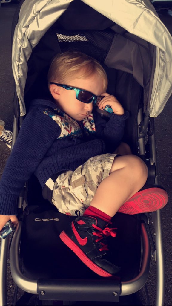 BrooklynMoll's tweet photo. Happy 3rd bday to my fave guy out there 💞👶🏼🎉 #ellisk https://t.co/MSoaV0nfPM