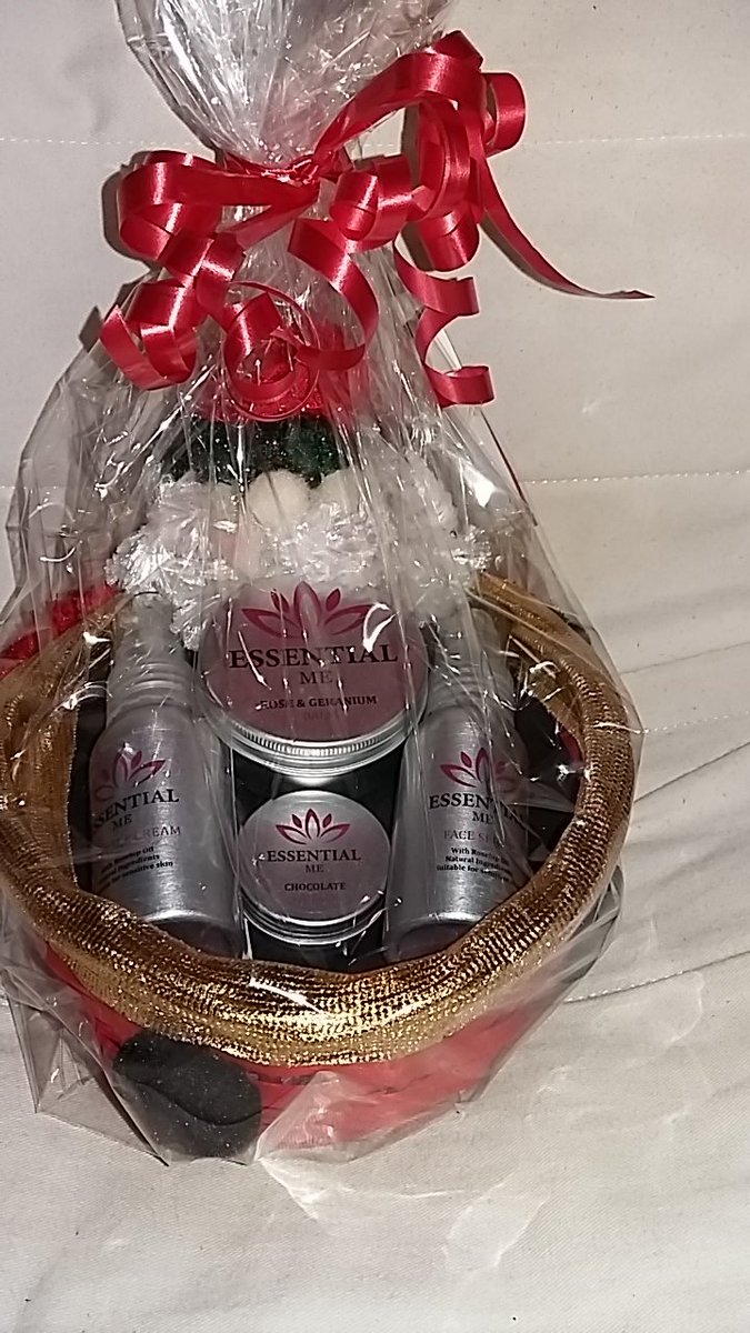 EssentialMeSO's tweet image. Last 5 markets @craft_food sat &amp;amp; tues @StrandhillSPM &amp;amp; @castlebaldwin sun. Fab gifts from €2.50-5.