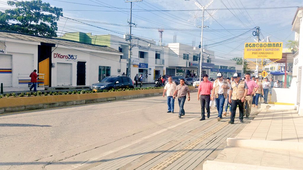 jairofernandezq's tweet photo. En la ruta Cecar - Etapa I, se intervinieron cerca de 1 kilómetro de vías en doble calzada y 4.888 m² de andenes. https://t.co/ccNN1xWyZM