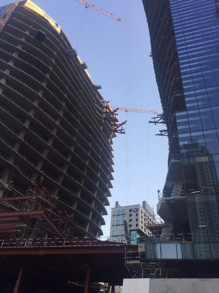 realRetana's tweet photo. Visiting one of my #MScBIMM classmate's project in Dubai. #dancingcolumn https://t.co/FBpyQR6f1E
