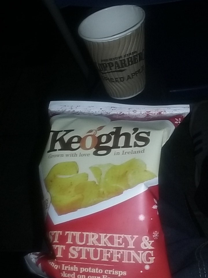 Shane87c's tweet photo. Cheers for the freebies @98FM #elf98fm https://t.co/ROII6gTzW6